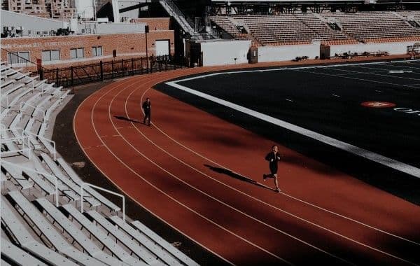 How does a sport psychologist choose the methods and techniques to use with athletes?